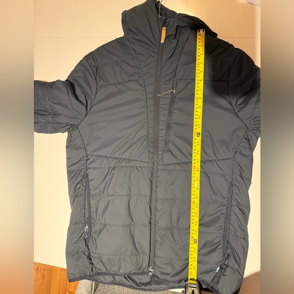 Fjällräven black jacket, Large - Picture 4 of 5